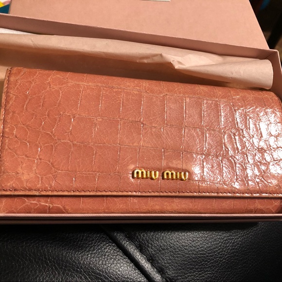 Miu Miu wallet - Picture 2 of 8